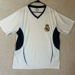 Real Madrid Shirt Size Large. Soccer Sports